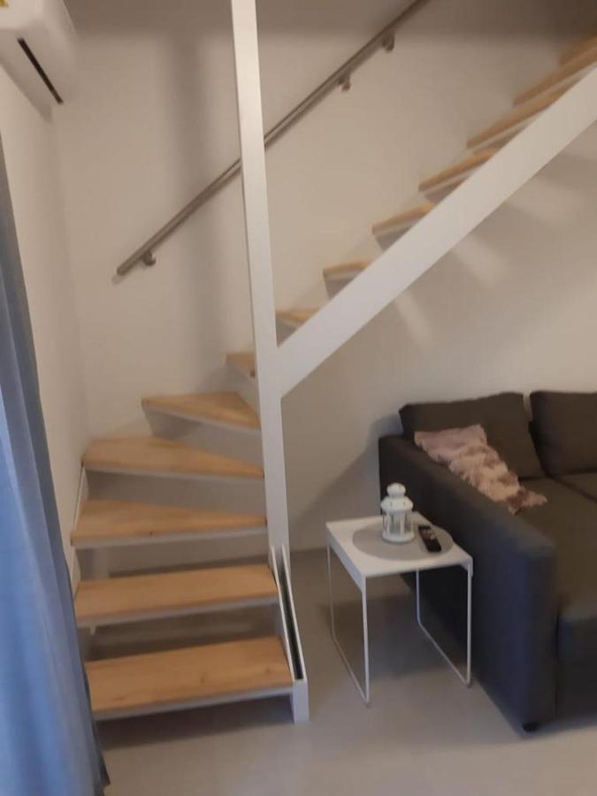 Apartman Hmelina Vrsi Luaran gambar