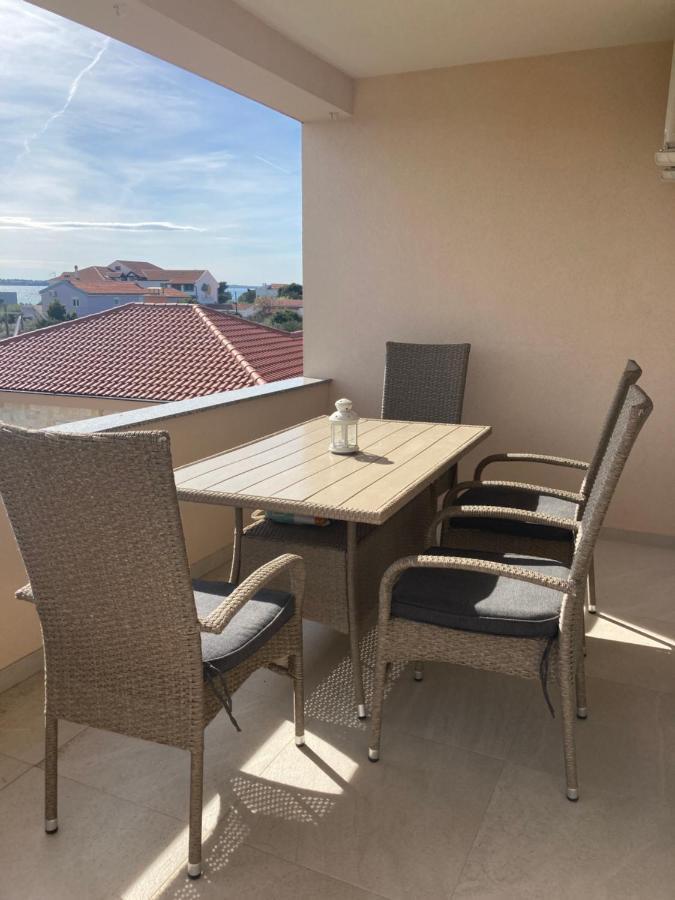 Apartman Hmelina Vrsi Luaran gambar