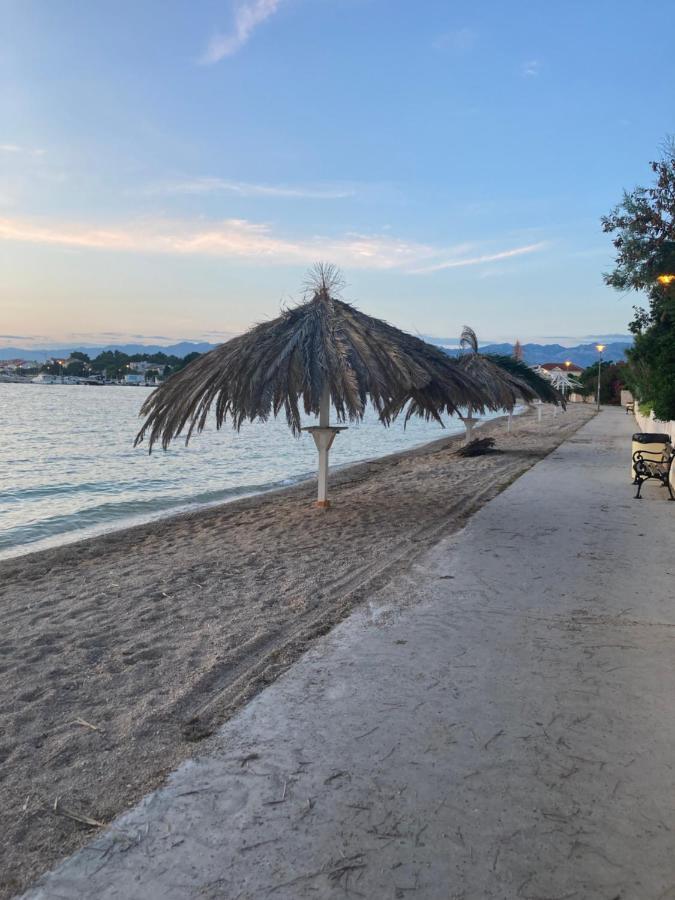 Apartman Hmelina Vrsi Luaran gambar
